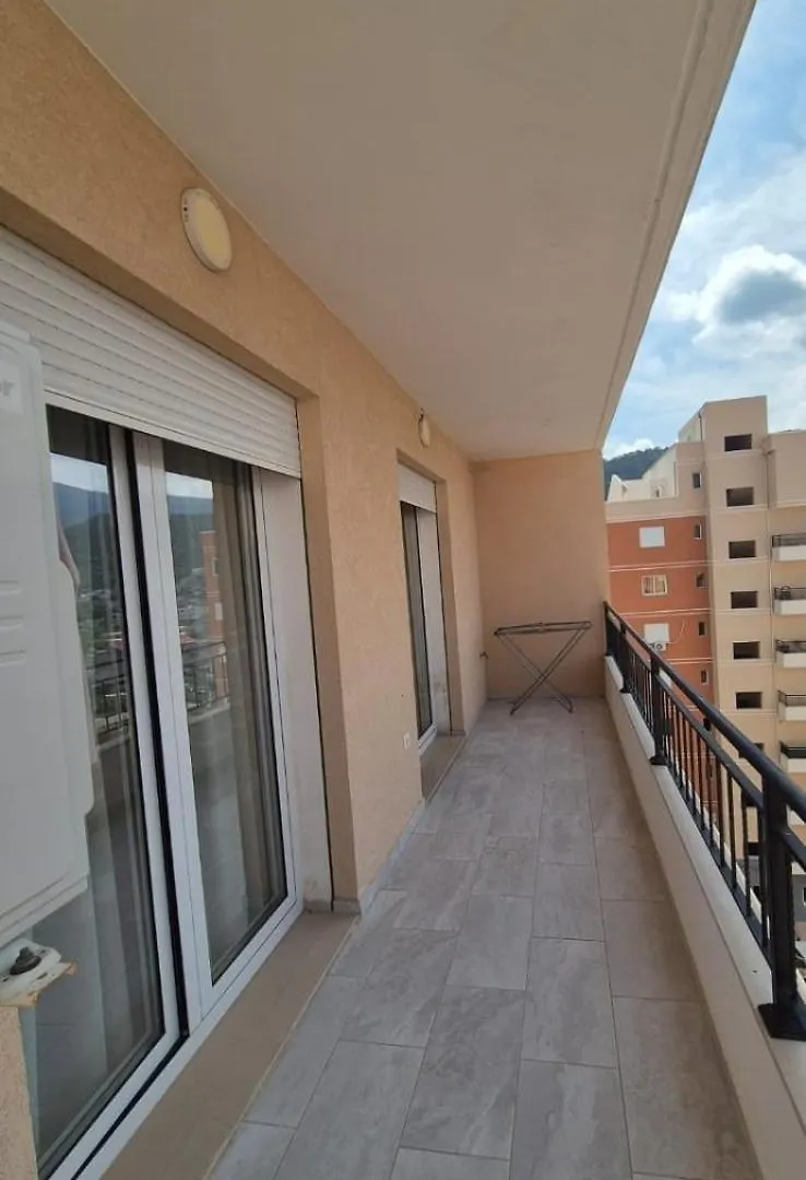 Rodzinny Zakatek Wlora Διαμέρισμα Vlorë